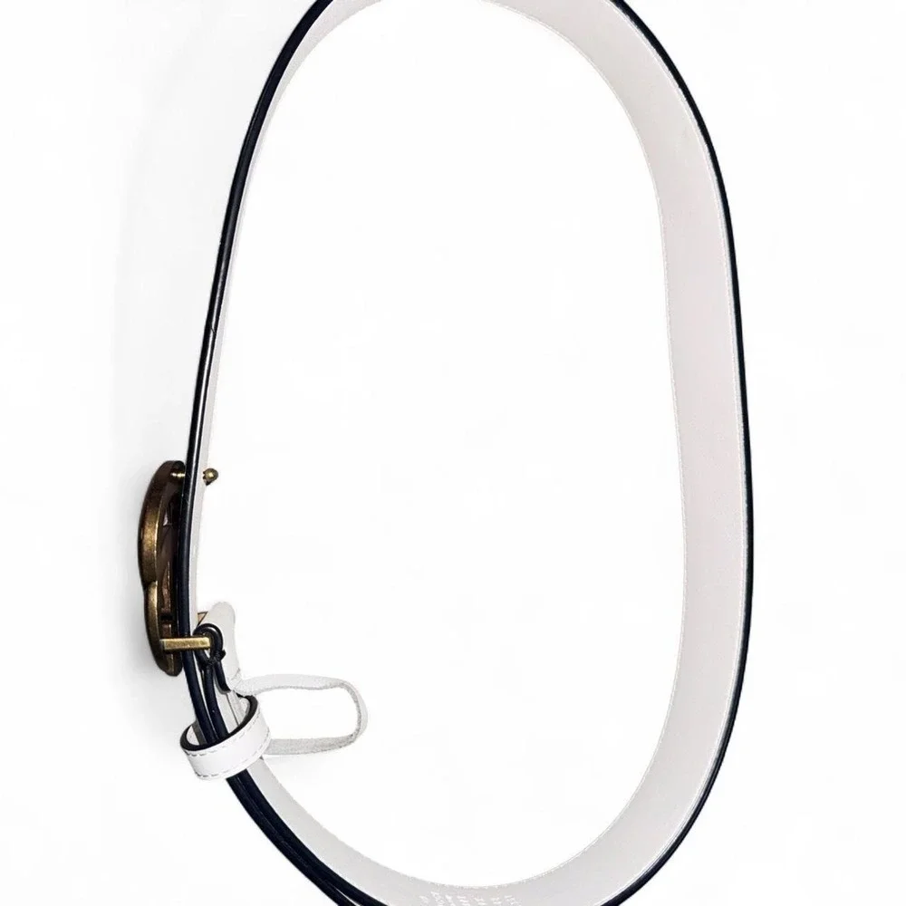 Gucci Marmont White leather belt with antique brass Gold GG buckle